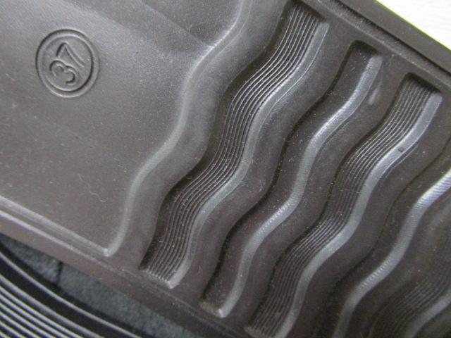 ���g�p ���܂ނ� ���{�A�y�ʃV���[�Y �X���b�|�� M(23cm) �X�G�[�h�� �`���R�[���O���[ ���C���X�g�[���t ���N�b�V�������~��&�����ƃp�b�h �̎ʐ^9