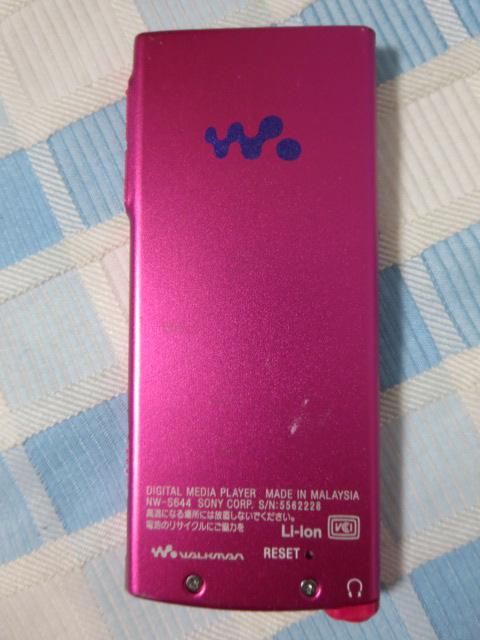 SONY WALKMAN �E�H�[�N�}�� NW-S644 8GB �s���N �̎ʐ^3