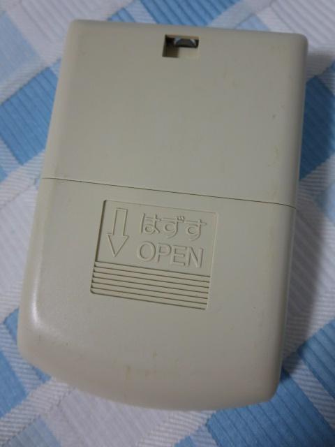 iVi @R F-C304R ̎ʐ^2