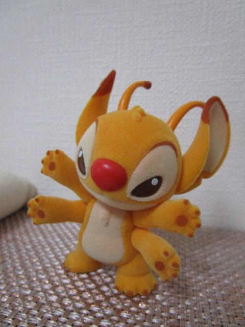 Disney Stitch Little Emotions �X�e�B�b�`�t�B�M���A�̂� Grumpy and Unsociable POP MART �����J�[�h���� �̎ʐ^1