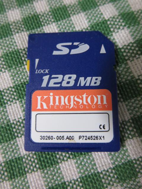 Kingston SDJ[h 128MB ̎ʐ^1