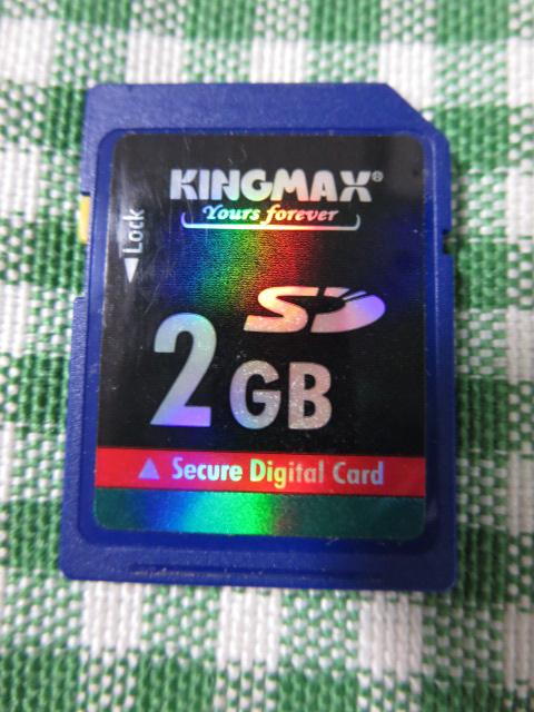 KINGMAX SD[J[h 2GB ̎ʐ^1