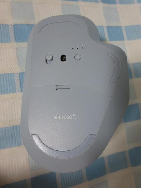 Microsoft�}�C�N���\�t�g Bluetooth Ergonomic Mouse Model 1955 �p�X�e���u���[ �̎ʐ^6