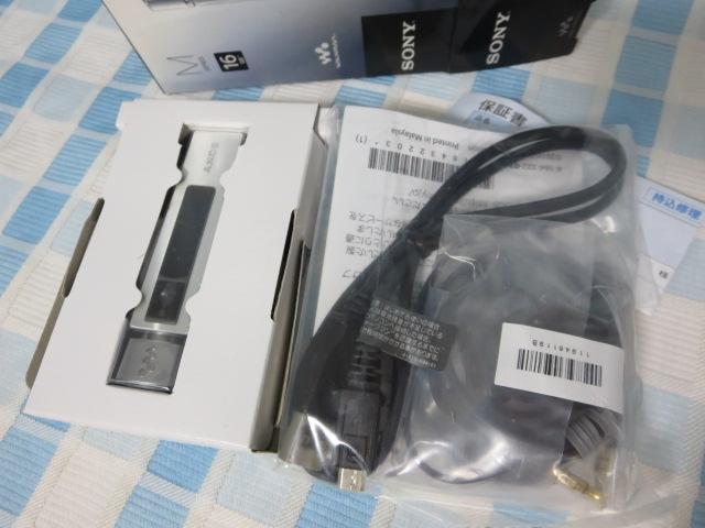 gp SONY \j[ WALKMAN EH[N/}fW^~[WbNv[[ Vo[ 16GB NW-M505 ̎ʐ^2