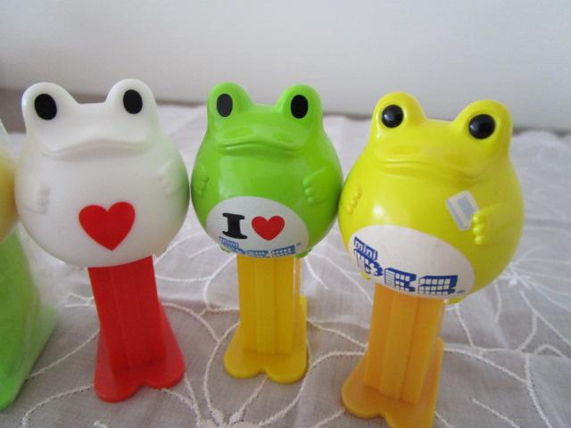 FROG STYLE miniPEZ 4Zbg IWu2.YELLOW PEZ FROGv()  LOVE COLLECTION 3_(1J) ̎ʐ^2