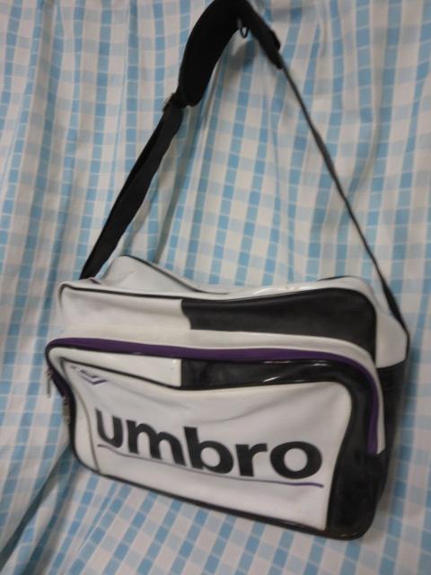 umbro V_[obO LY ̎ʐ^1