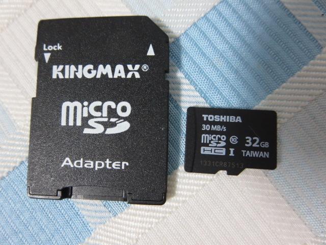  microSDJ[hSDHC 32GB Class10/A_v^t ̎ʐ^1