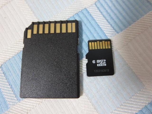 ADATA microSD[J[h 8GB Class4/A_v^t ̎ʐ^2
